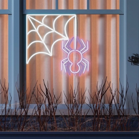 NIB. HYDE & EEK! Spider Web Neon Wall Decor - Picture 3 of 7